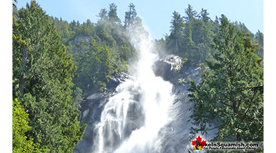 Shannon Falls Sea to Sky Attractions