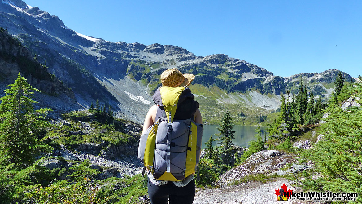 Cirque Lake Trail View