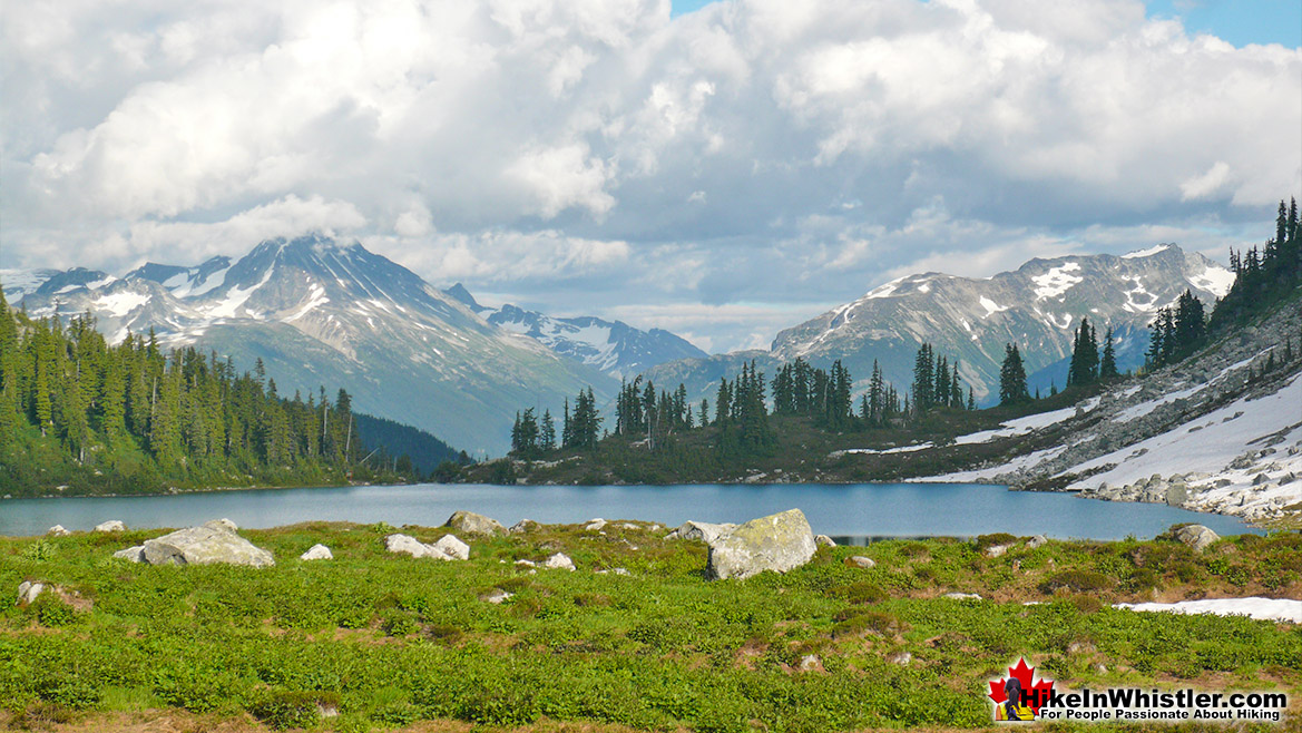 Rainbow Lake - Hike in Whistler